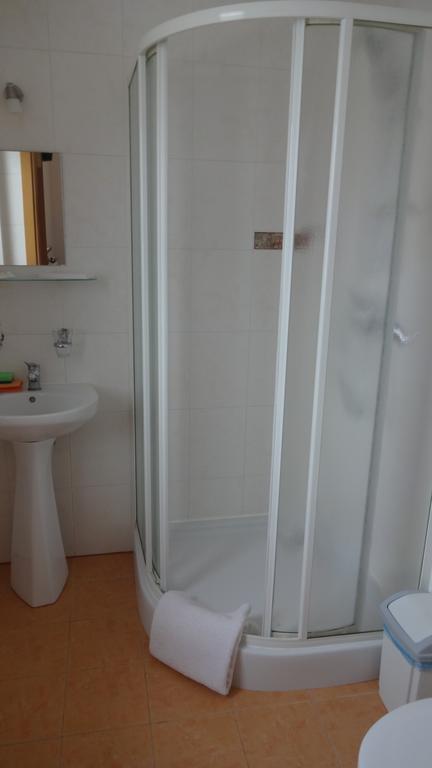 Vidu Guest House Utena Luaran gambar