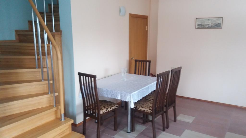 Vidu Guest House Utena Luaran gambar