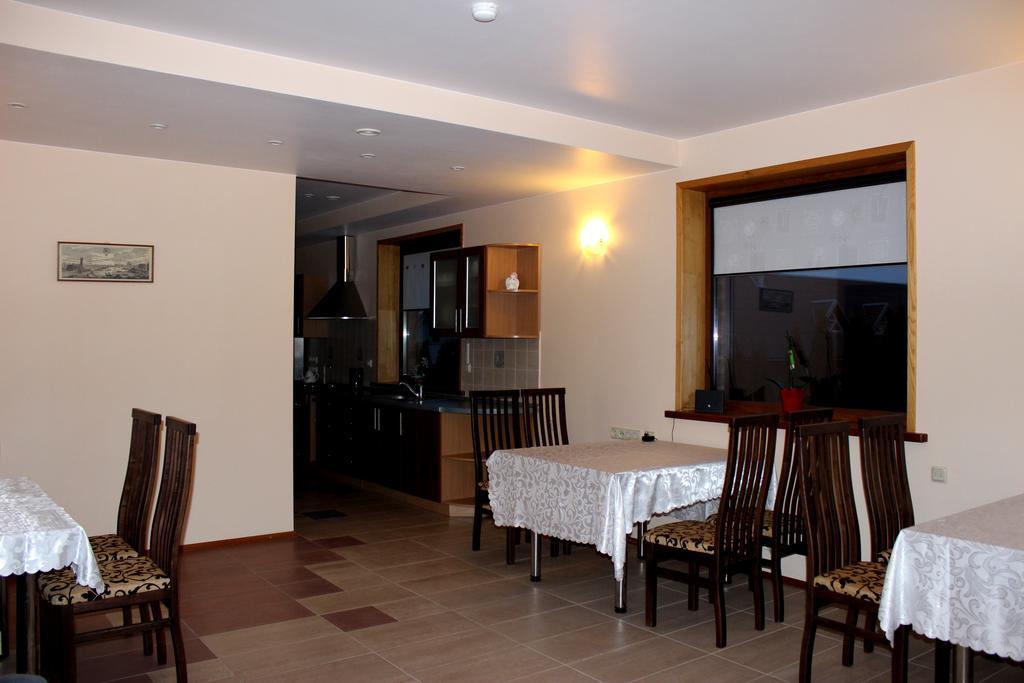Vidu Guest House Utena Luaran gambar