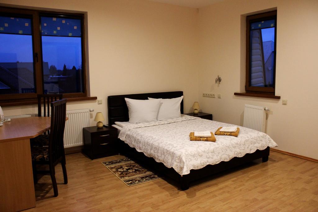 Vidu Guest House Utena Luaran gambar