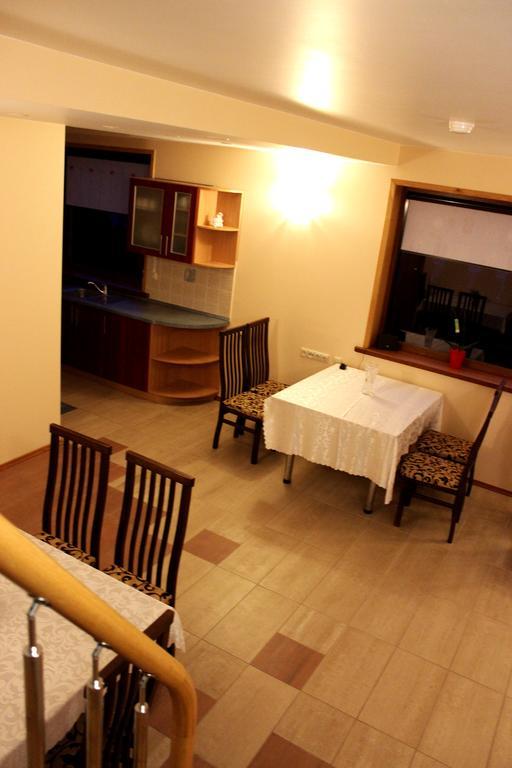 Vidu Guest House Utena Luaran gambar